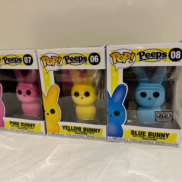 Yello Bunny Peeps 06 Funko Pop - Picture 3 of 3